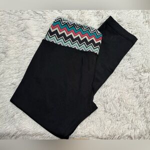 Small black leggings cropped length size small